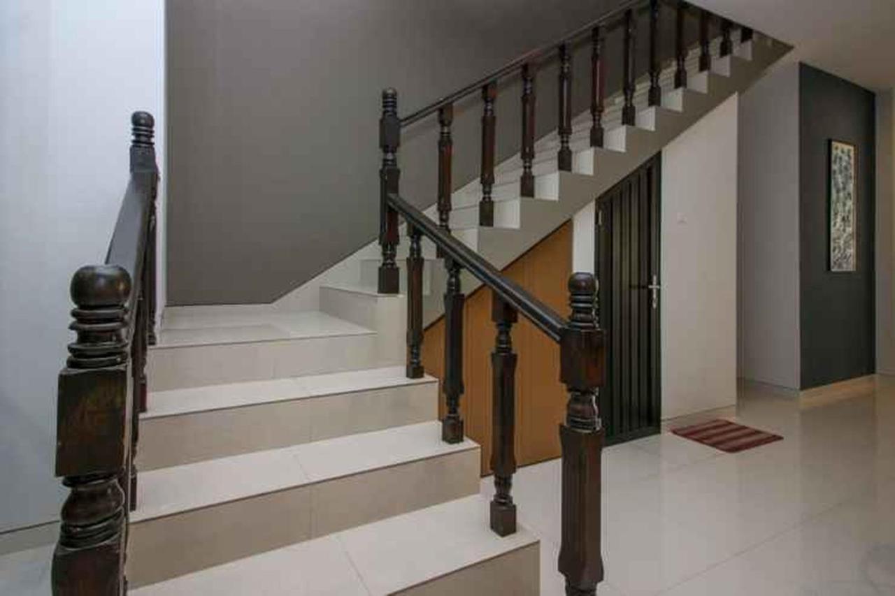 Kencana Residence Surabaia Exterior foto
