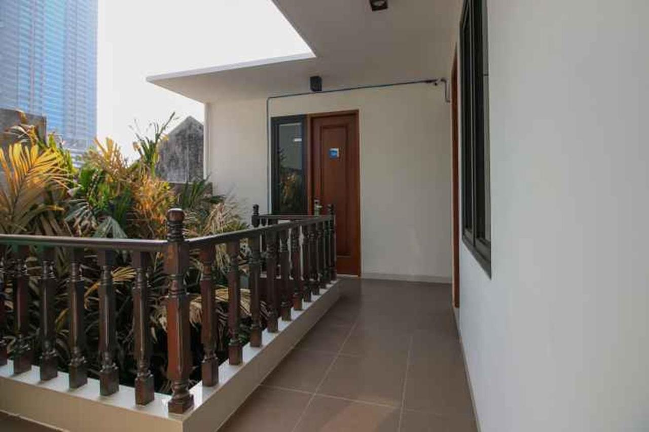 Kencana Residence Surabaia Exterior foto