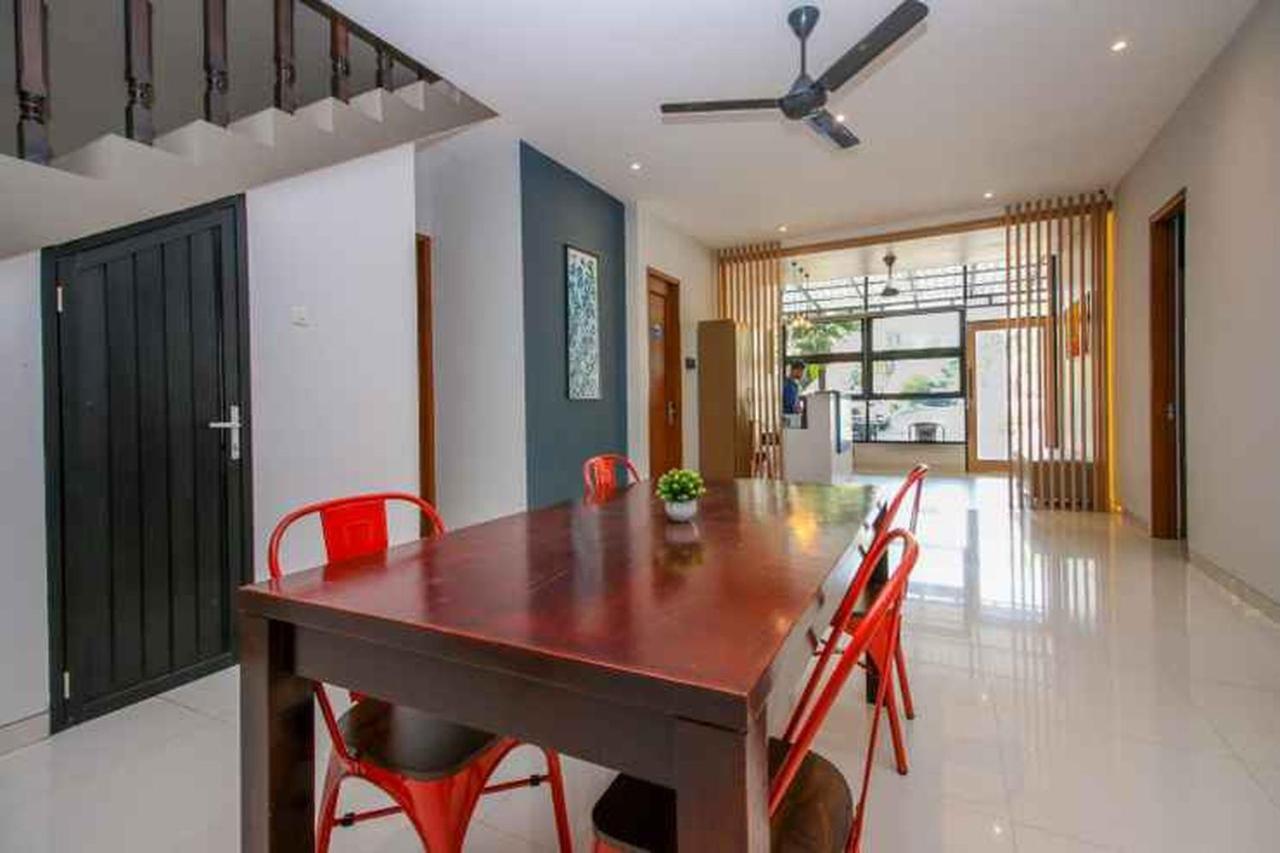 Kencana Residence Surabaia Exterior foto